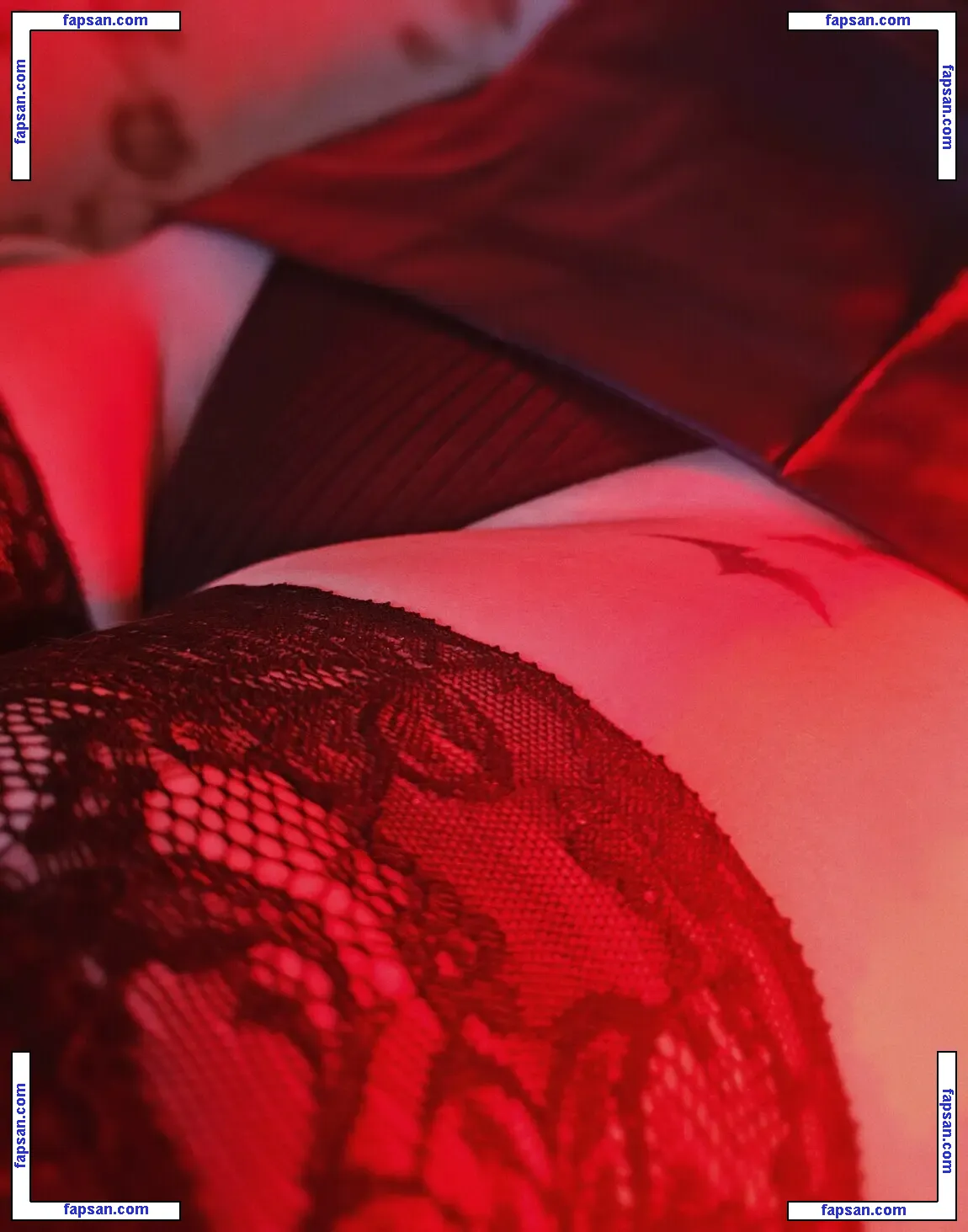 slowpenguin nude photo #0127 from OnlyFans