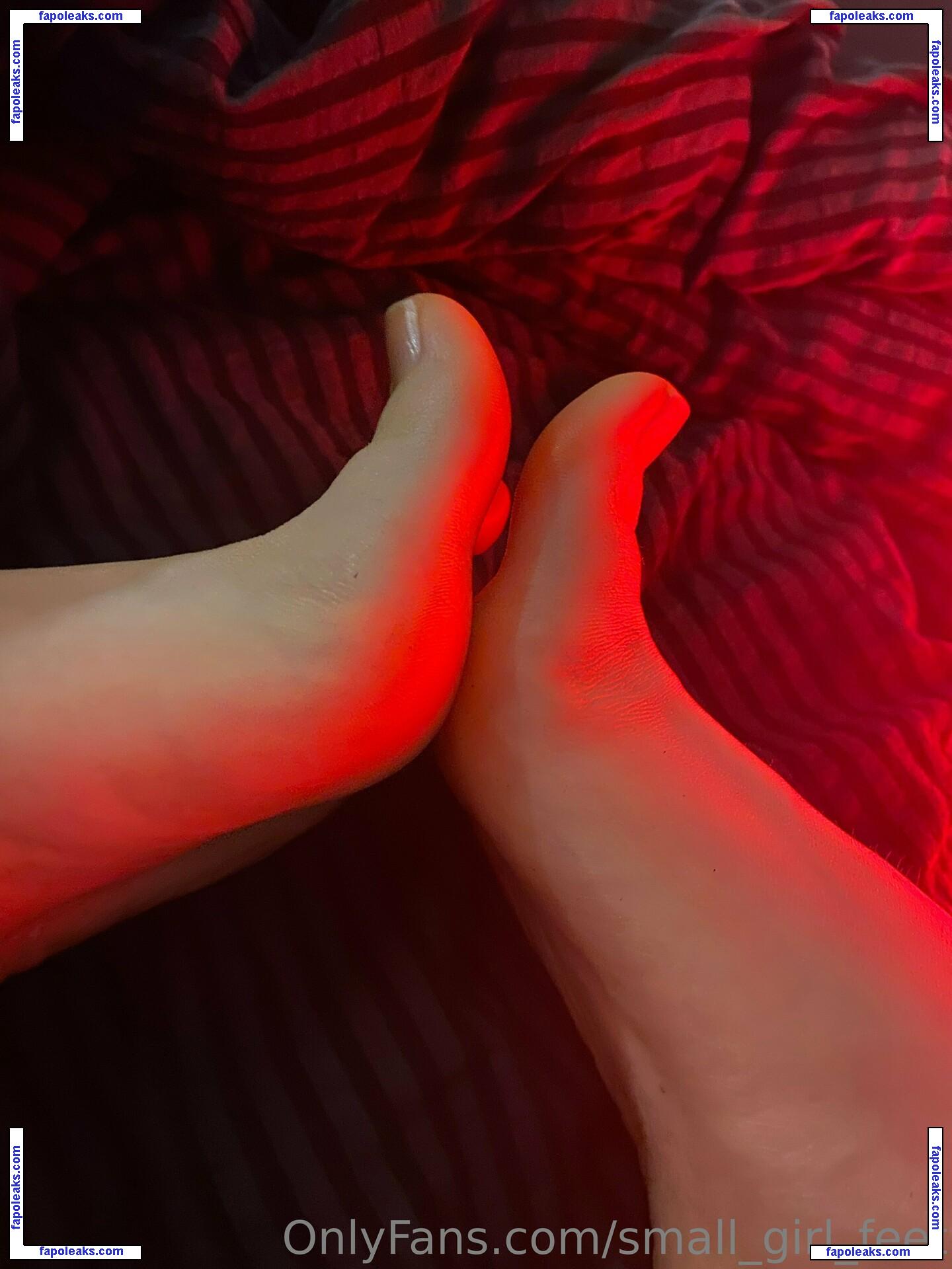 small_girl_feet / toes_for_your_nose голая фото #0007 с Онлифанс