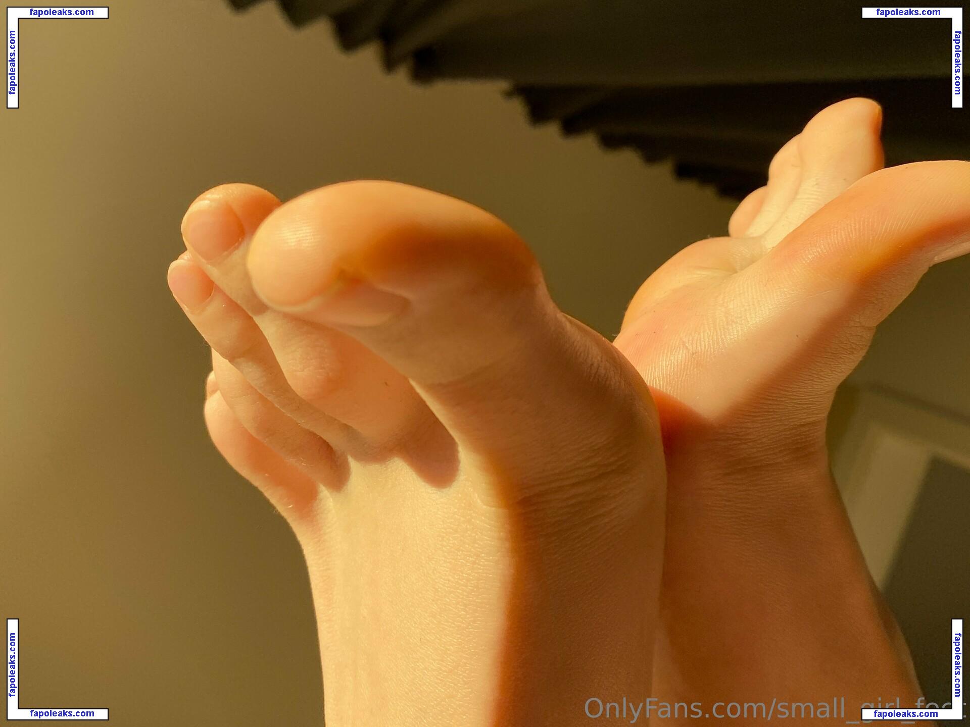 small_girl_feet / toes_for_your_nose голая фото #0008 с Онлифанс