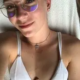 smallelsiefree nude #0014