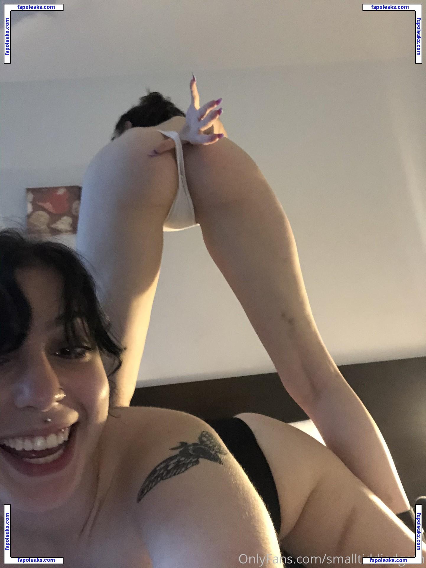 Smalltiddiedgoth / Penope_Eleana / eleanaaaaapenelope / smalltiddiedgothh nude photo #0035 from OnlyFans