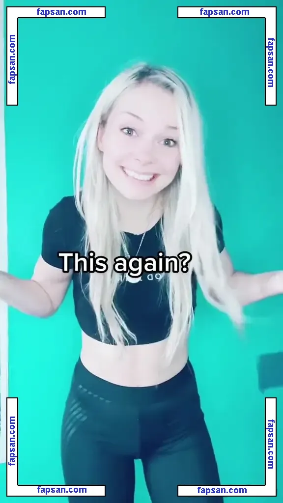 SmileyDani158 nude photo #0021 from OnlyFans