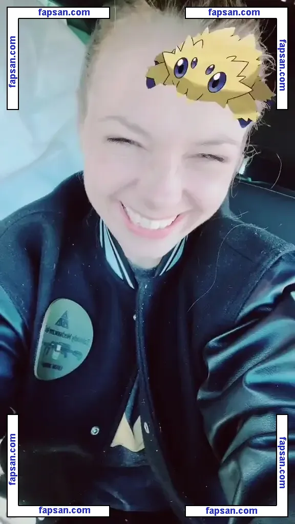 SmileyDani158 nude photo #0106 from OnlyFans