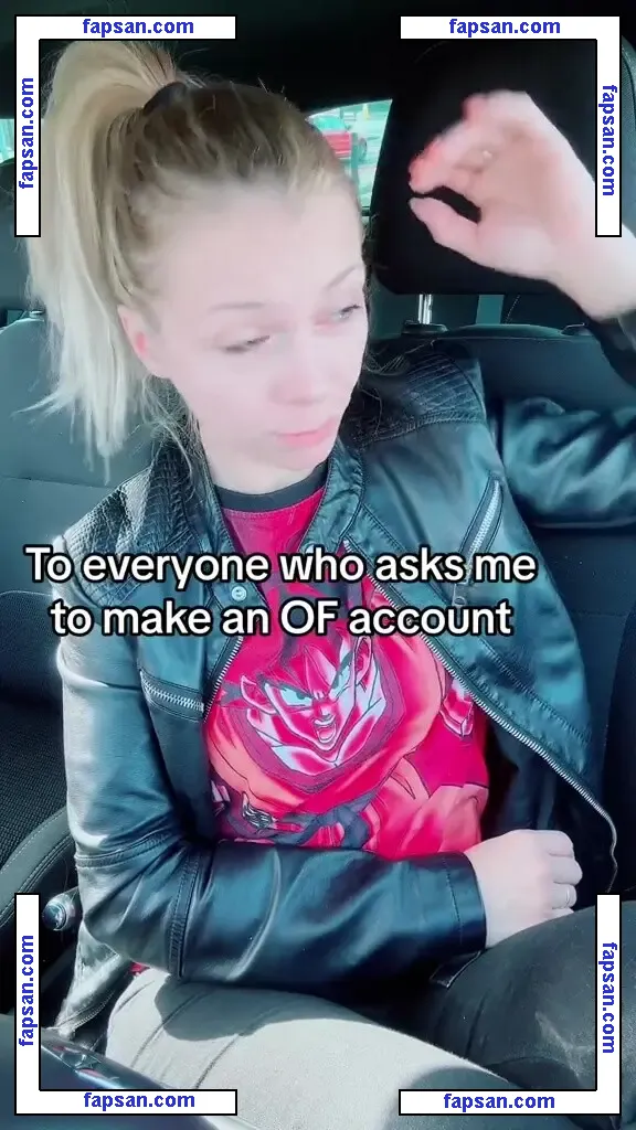 SmileyDani158 nude photo #0109 from OnlyFans