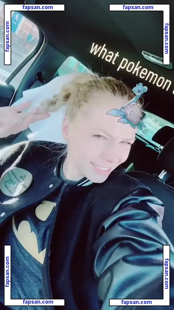 SmileyDani158 nude photo #0116 from OnlyFans