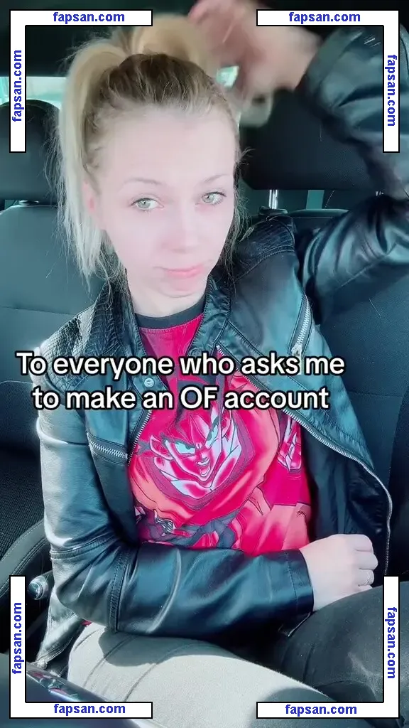 SmileyDani158 nude photo #0123 from OnlyFans