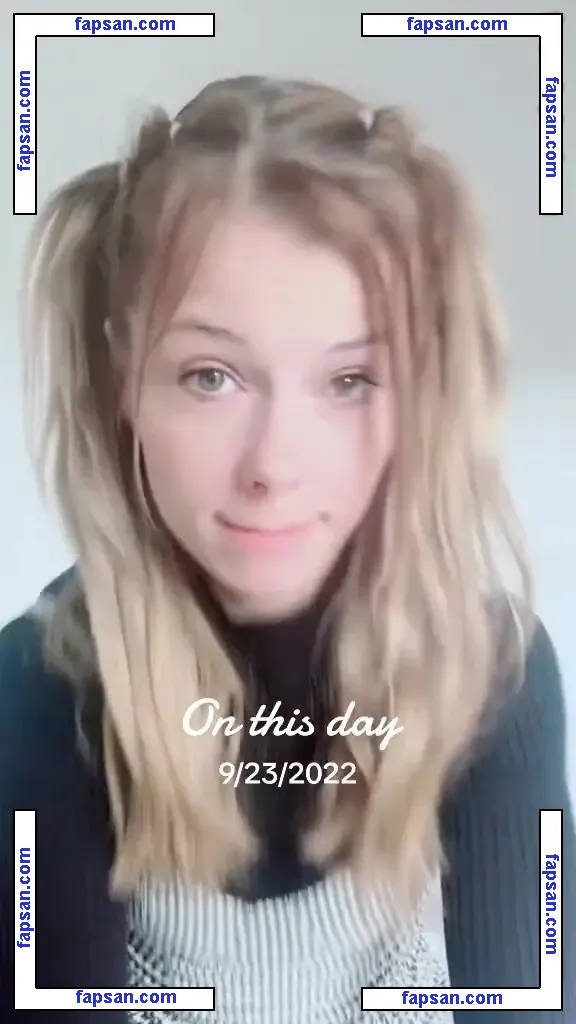 SmileyDani158 nude photo #0151 from OnlyFans