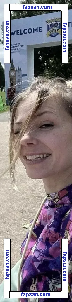 SmileyDani158 nude photo #0203 from OnlyFans