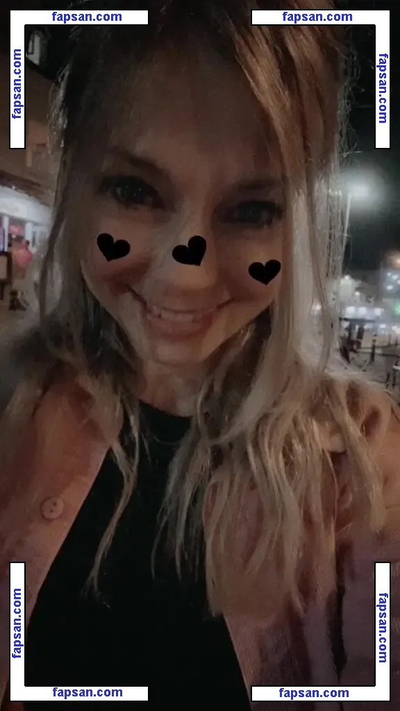 SmileyDani158 nude photo #0206 from OnlyFans