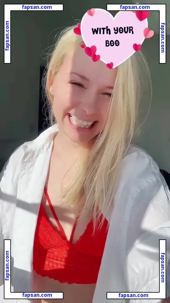 SmileyDani158 nude photo #0283 from OnlyFans