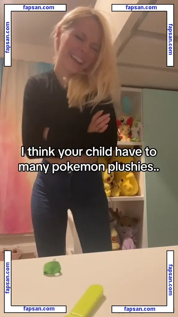 SmileyDani158 nude photo #0314 from OnlyFans