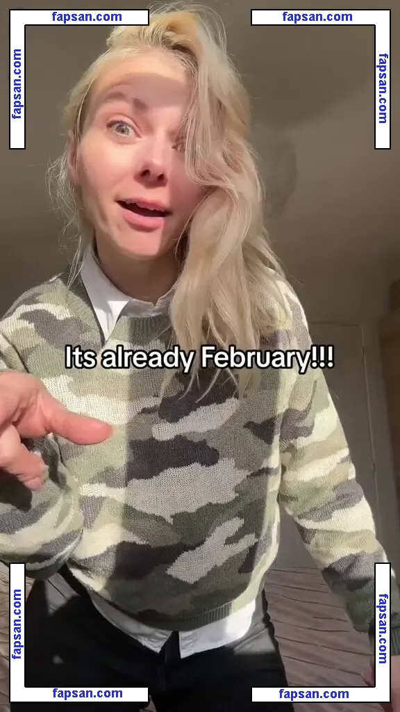 SmileyDani158 nude photo #0322 from OnlyFans