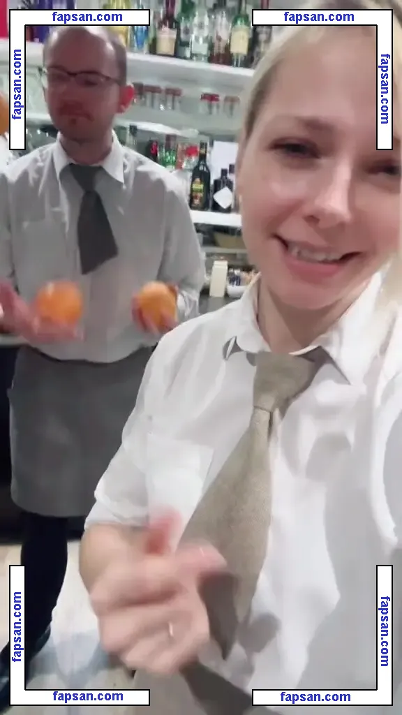 SmileyDani158 nude photo #0326 from OnlyFans