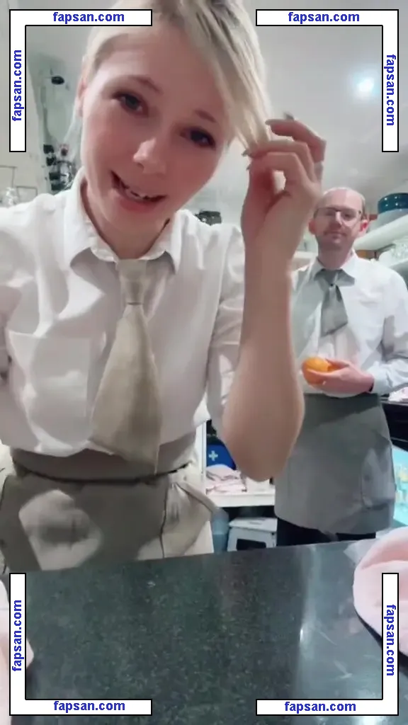 SmileyDani158 nude photo #0328 from OnlyFans