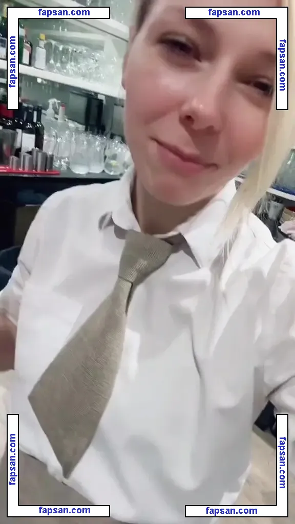 SmileyDani158 nude photo #0334 from OnlyFans