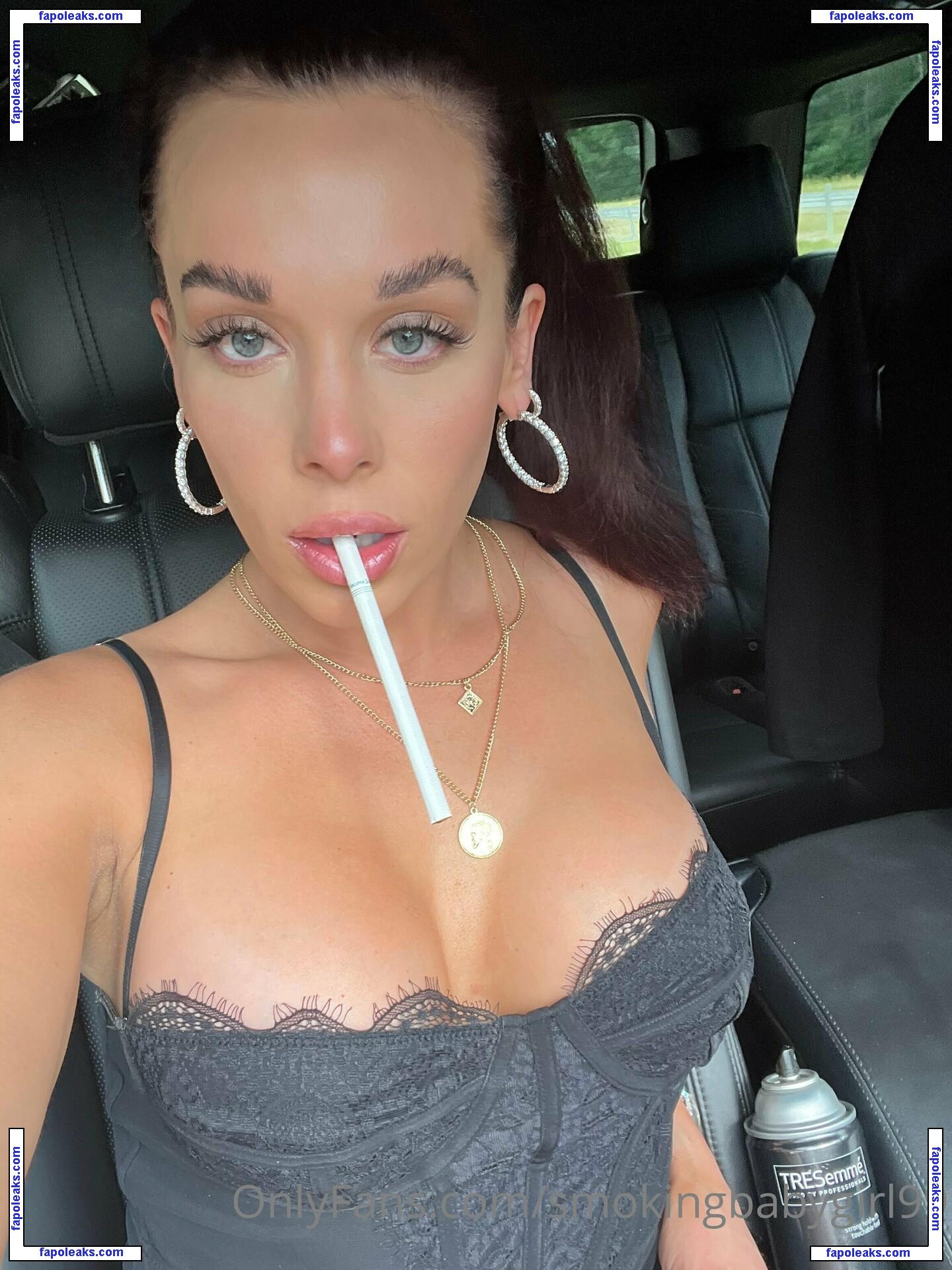 smokingbabygirl99 / girl___smoking nude photo #0015 from OnlyFans