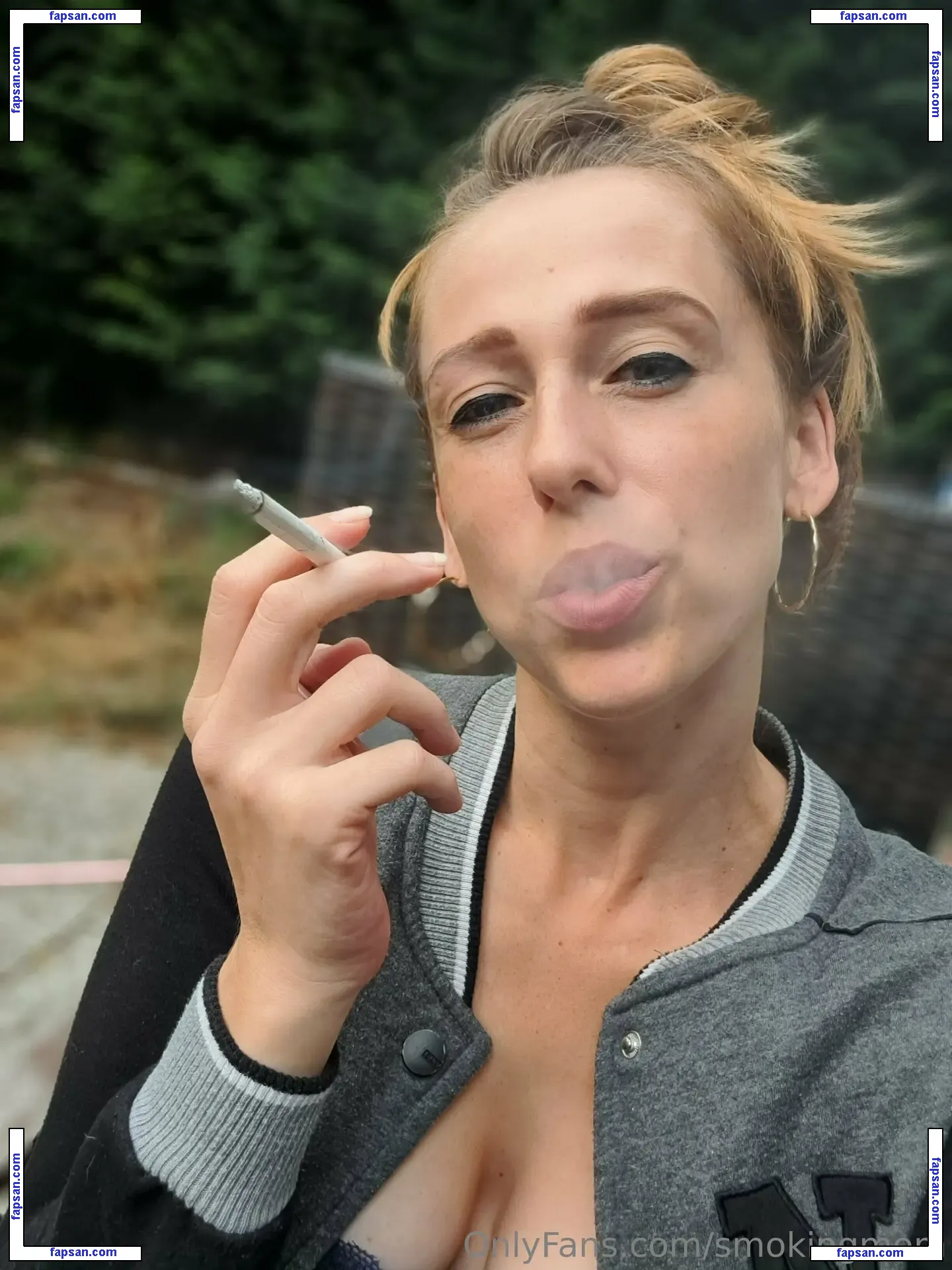 smokingmom nude photo #0020 from OnlyFans