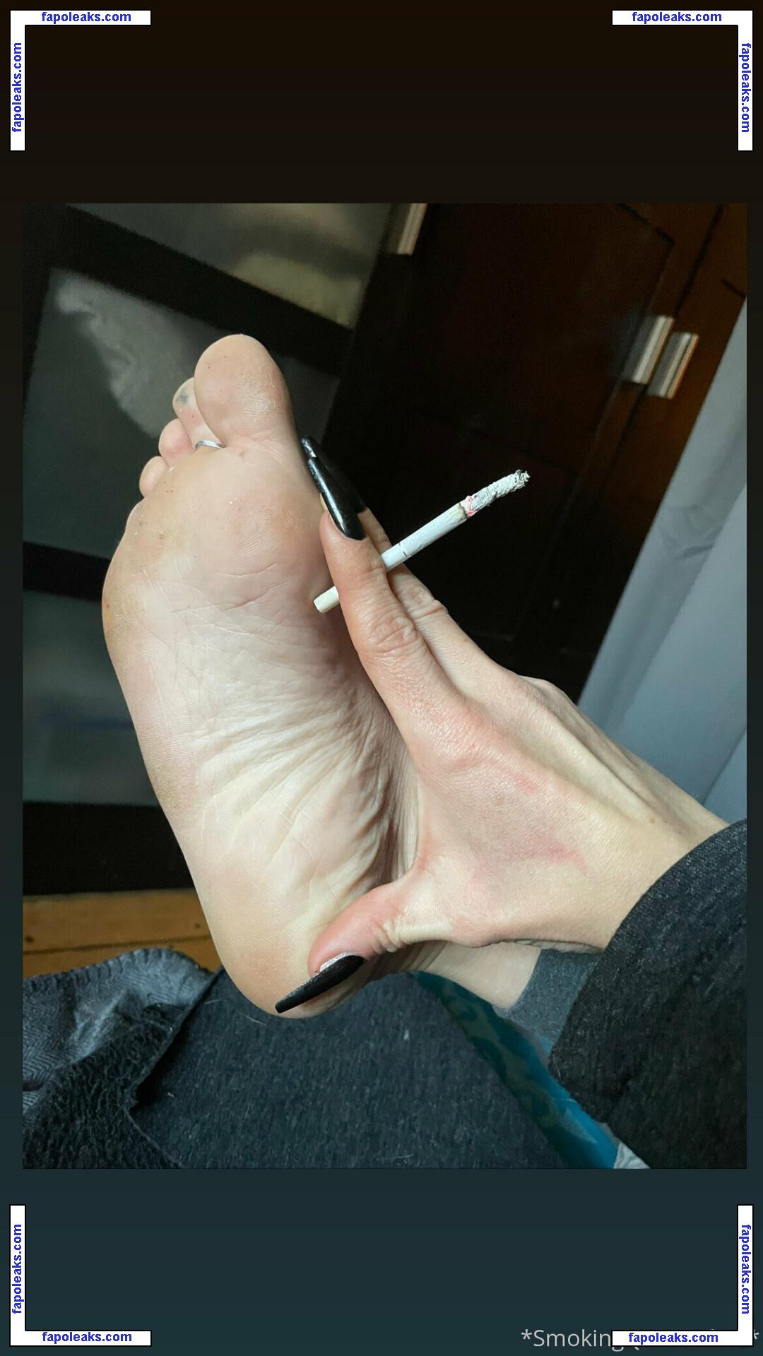 smokingqueenalina / smokingqueenalina1 nude photo #0015 from OnlyFans