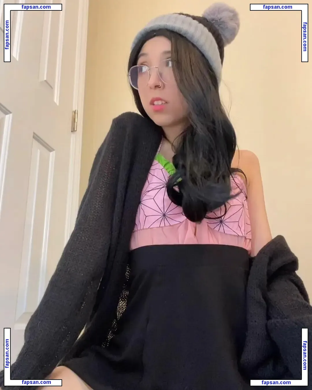 Smol Bean Sami голая фото #0001 с Онлифанс