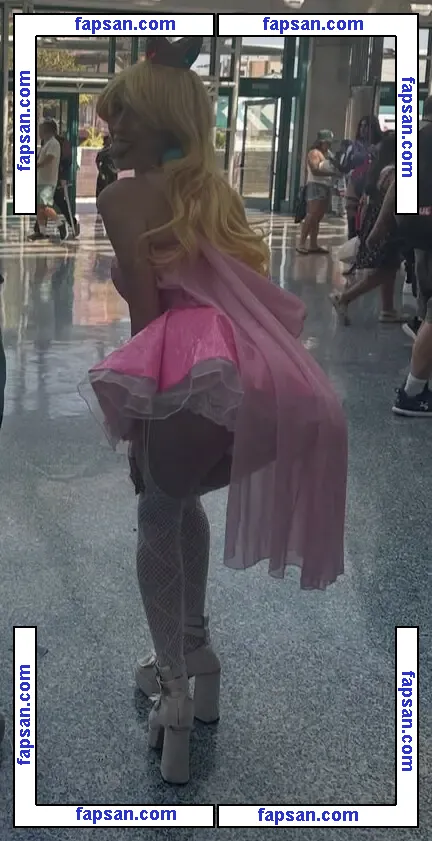 Smol.mandy nude photo #0008 from OnlyFans