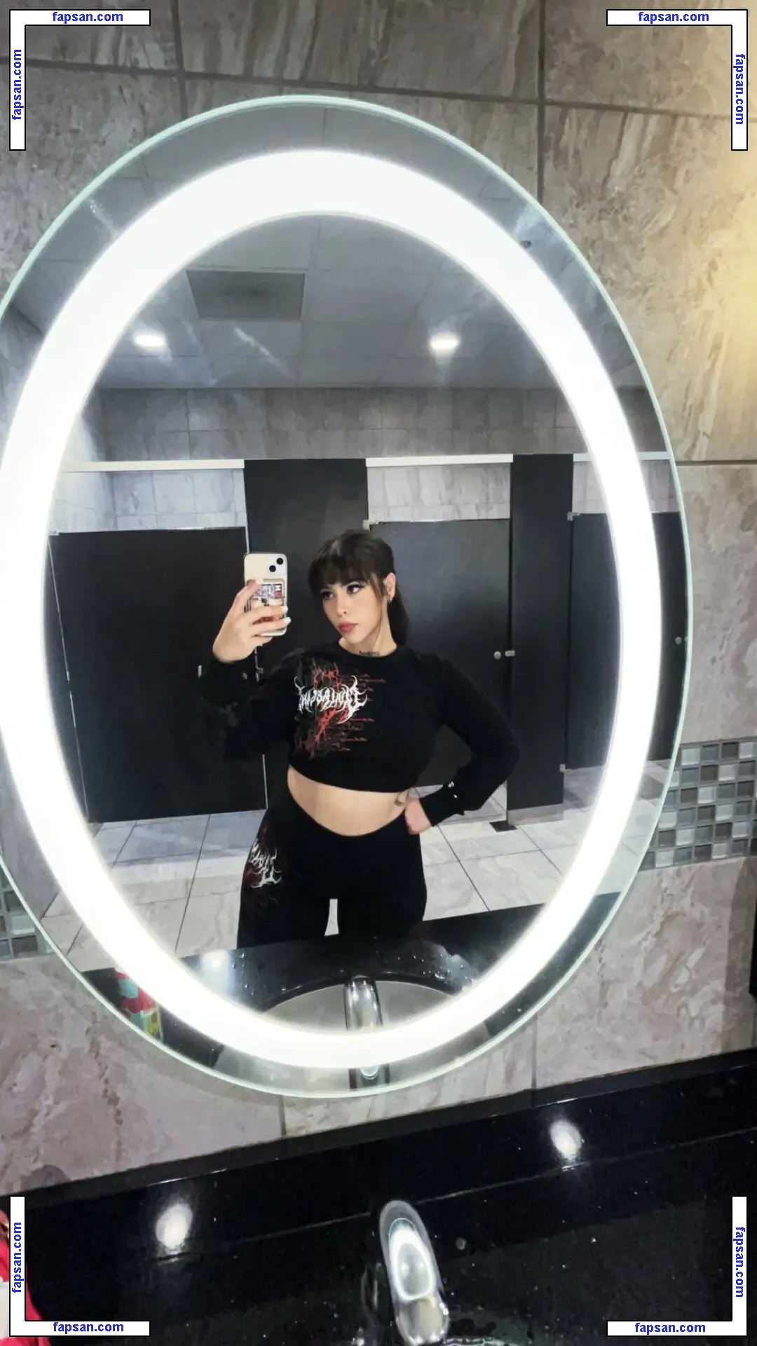 Smolbeana голая фото #0001 с Онлифанс