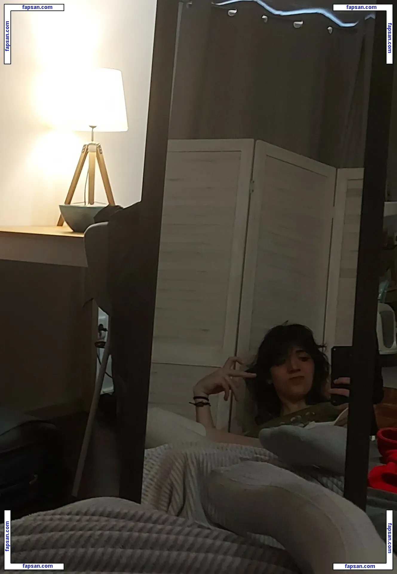 Smolcubes nude photo #0003 from OnlyFans