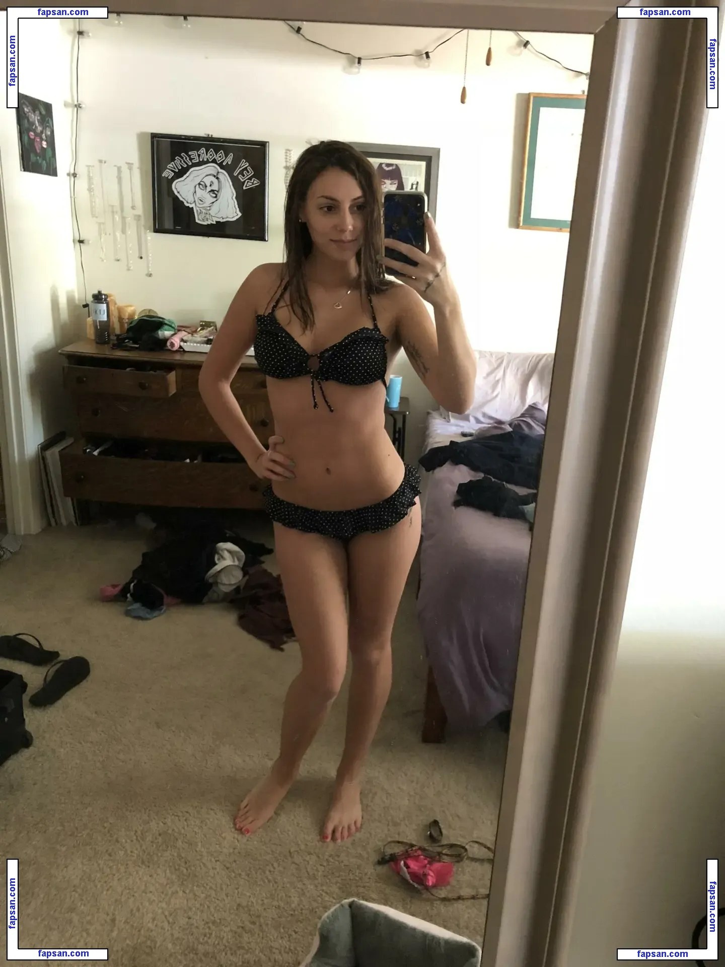 SmttenKitten nude photo #0055 from OnlyFans