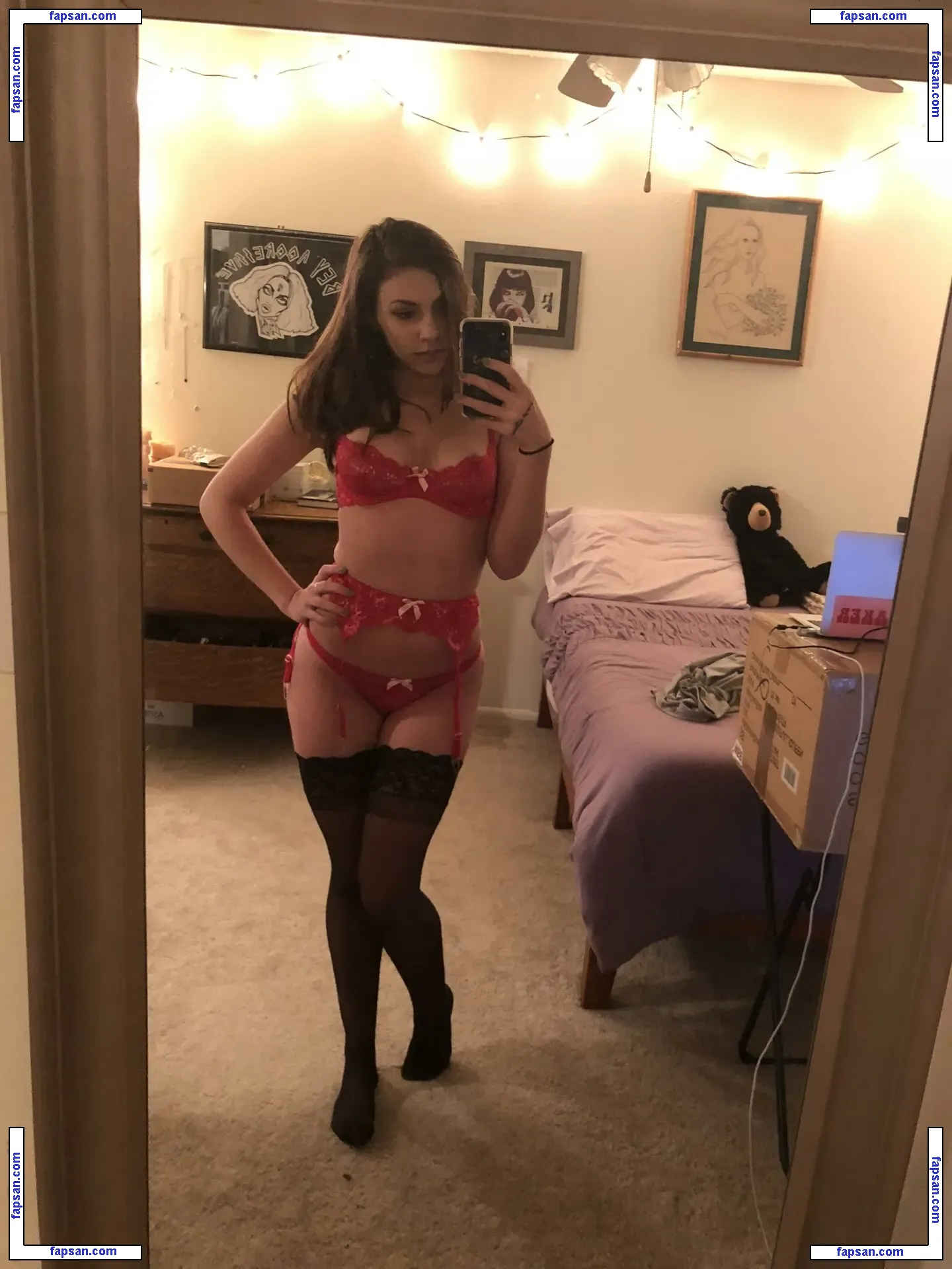 SmttenKitten nude photo #0063 from OnlyFans