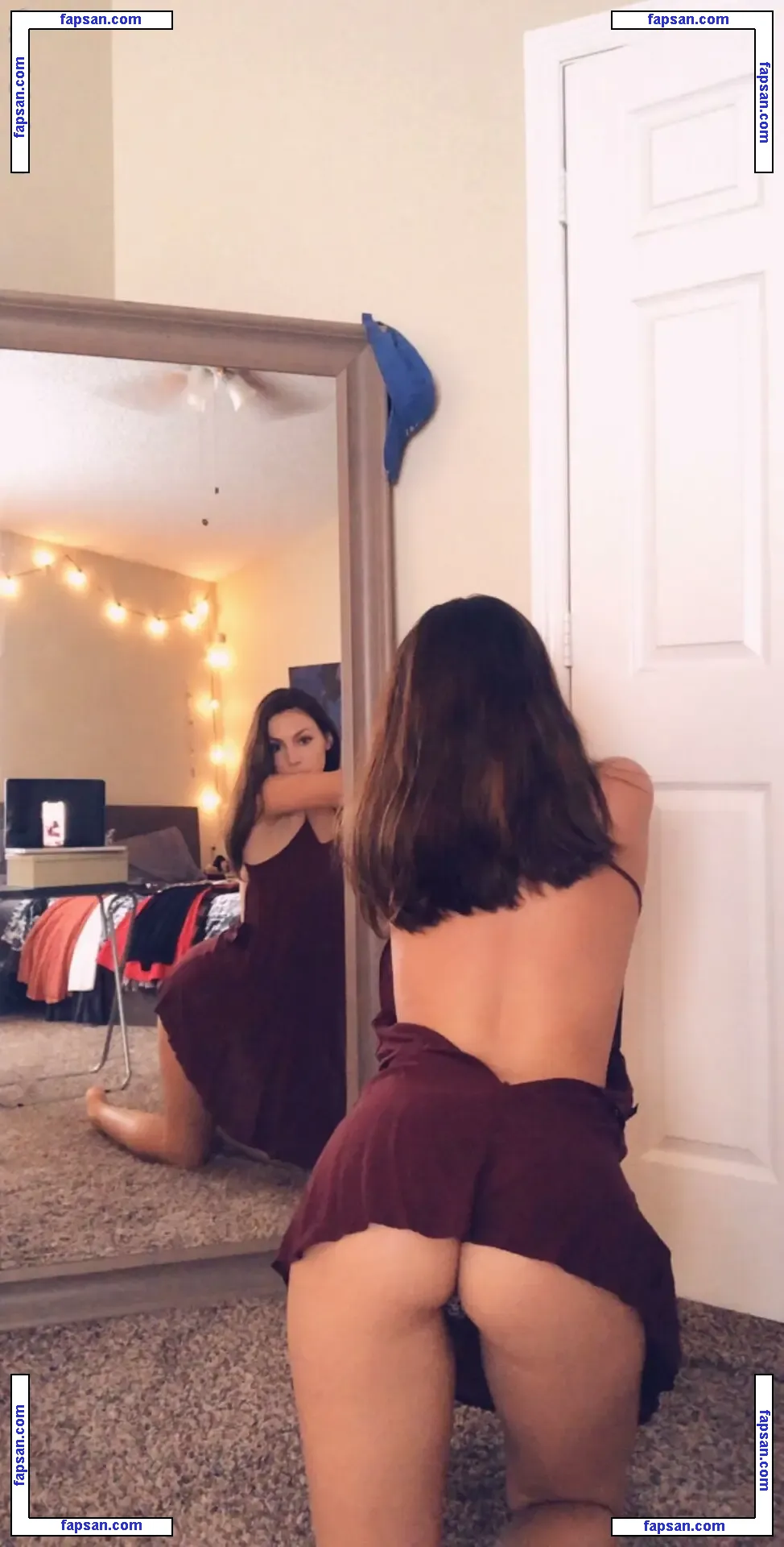 SmttenKitten nude photo #0099 from OnlyFans