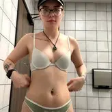 snackthatsmilesback голая #0002