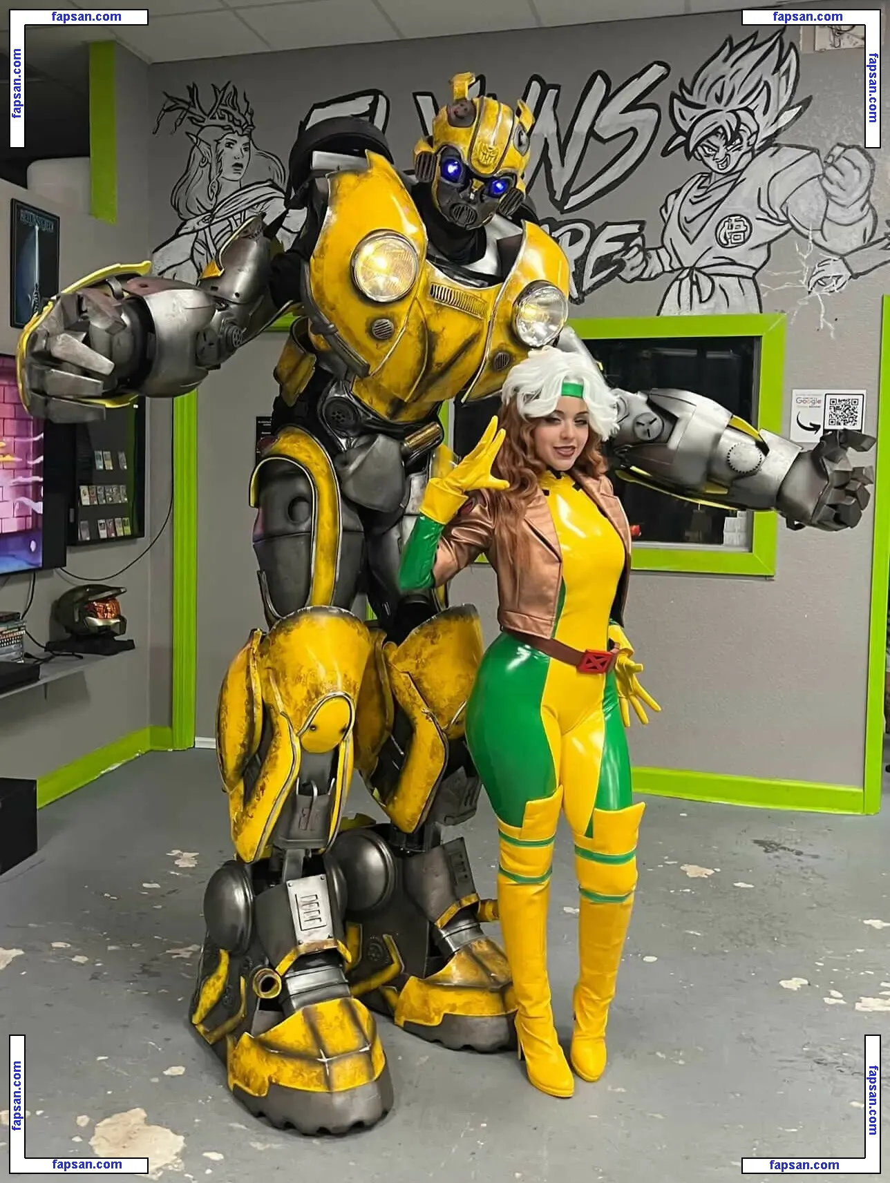 Snarky Jay Cosplay nude photo #0039 from OnlyFans