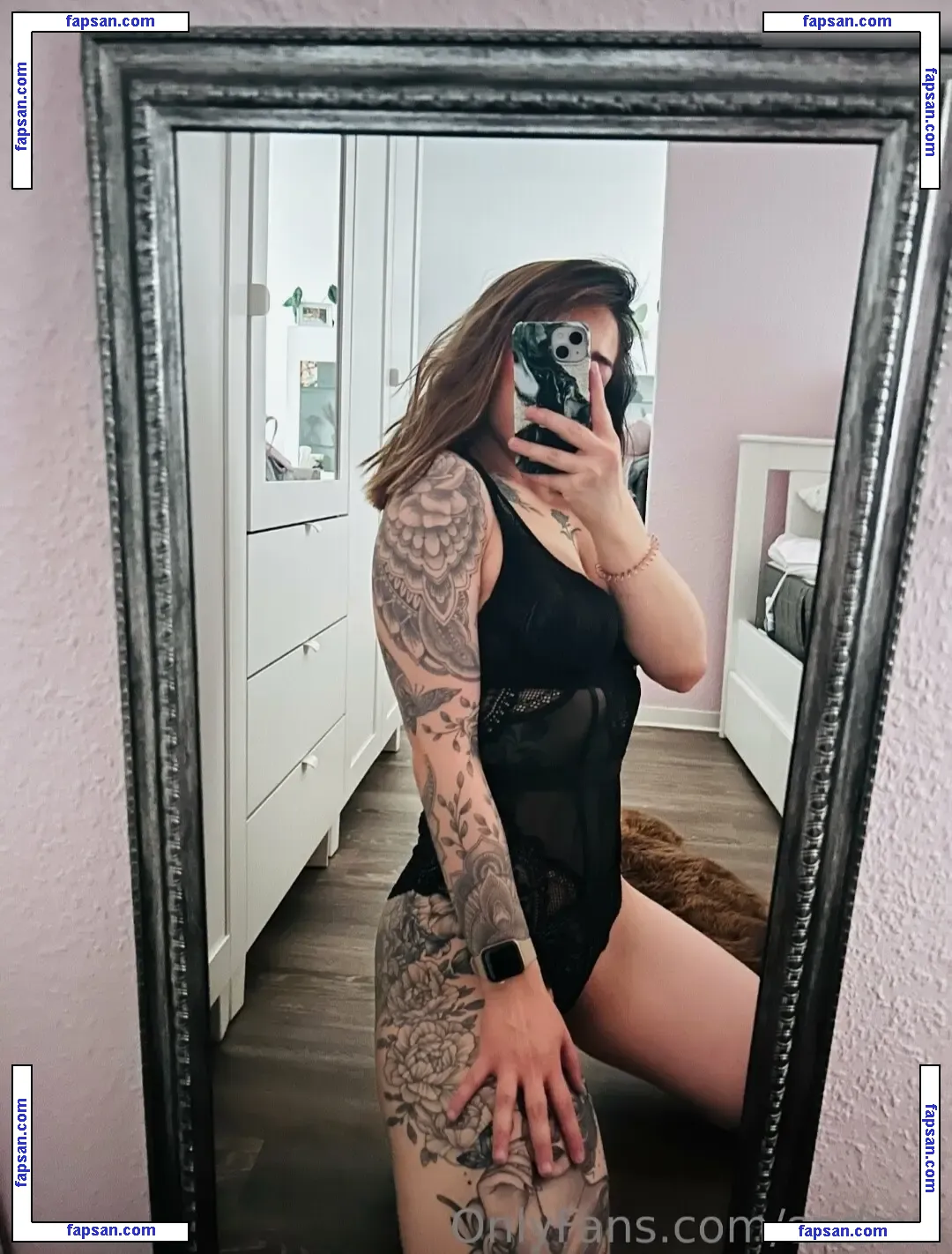 sndxxx nude photo #0004 from OnlyFans