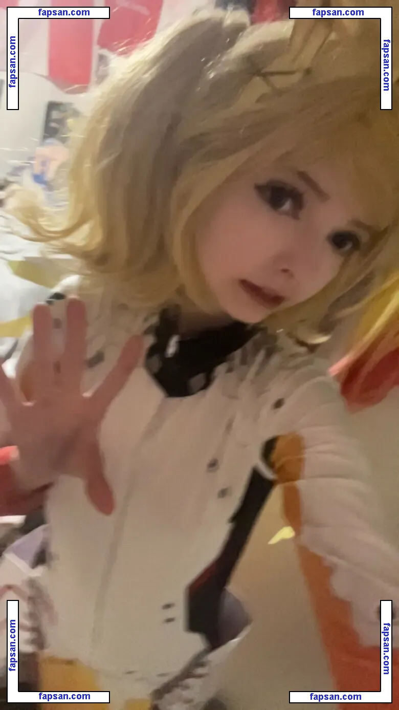 sniffmittens nude photo #0003 from OnlyFans