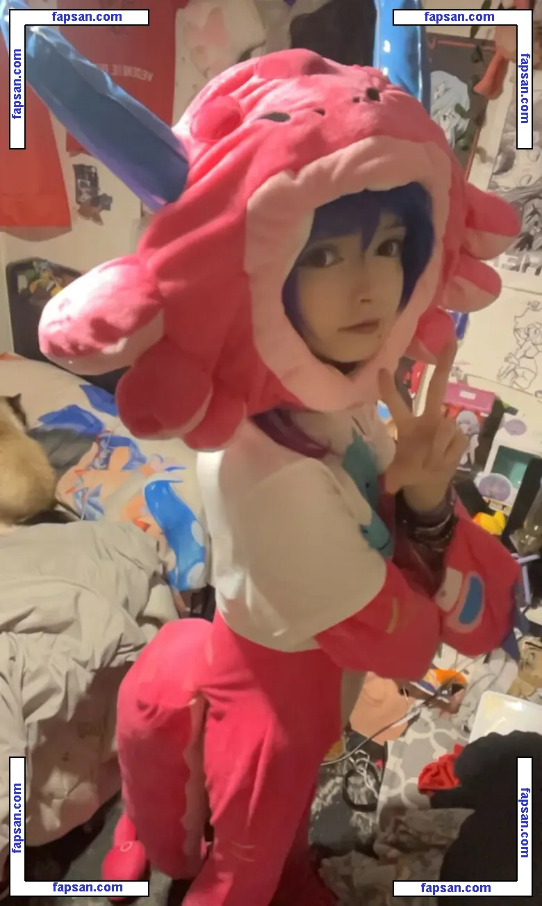 sniffmittens nude photo #0011 from OnlyFans