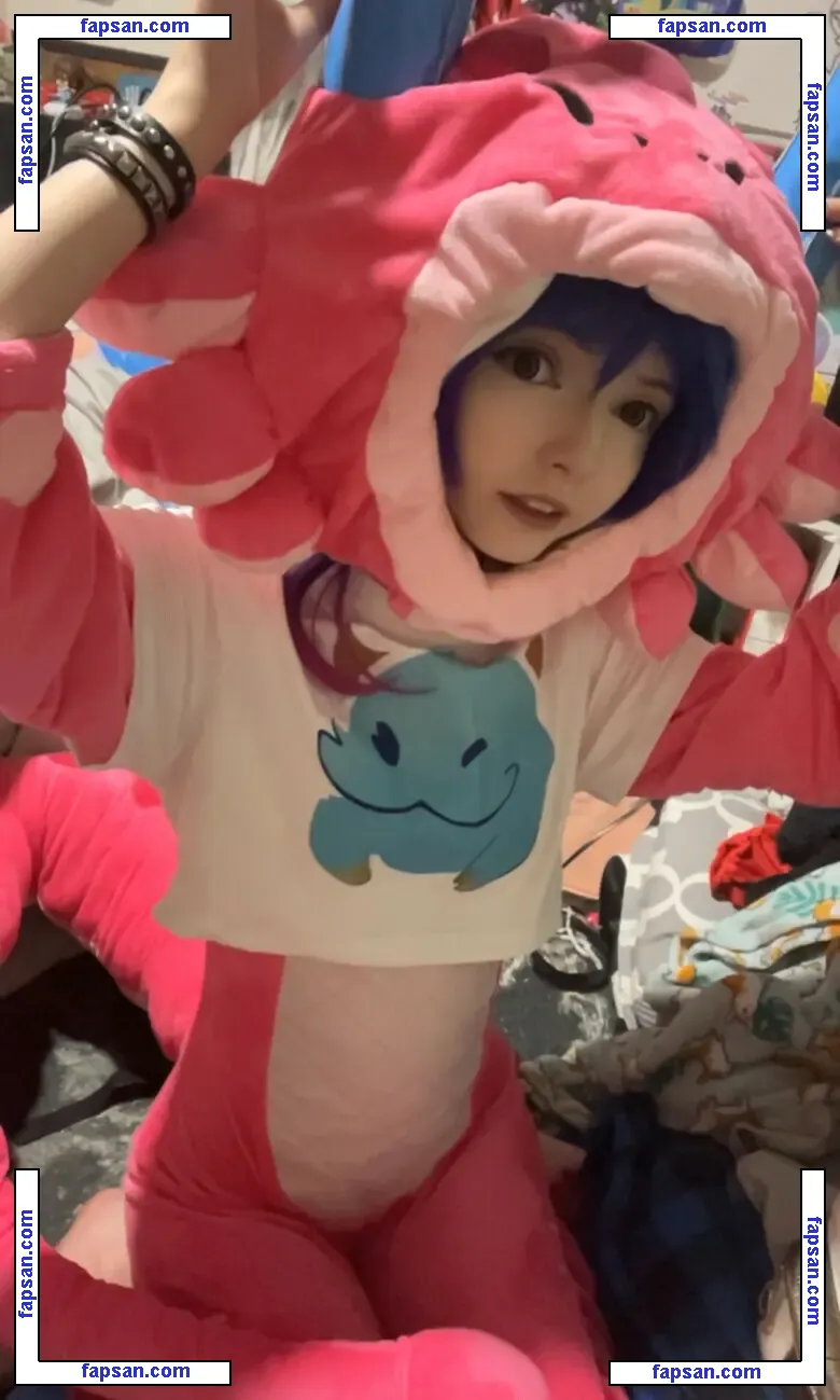 sniffmittens nude photo #0022 from OnlyFans