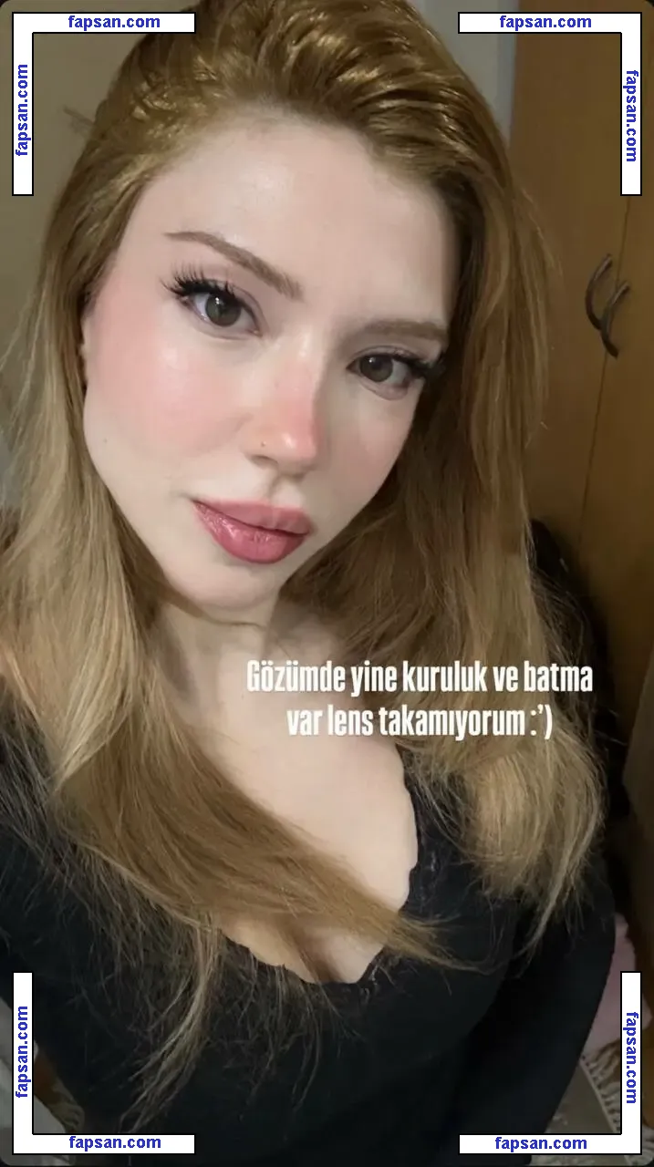 Snowmaiid голая фото #0044 с Онлифанс