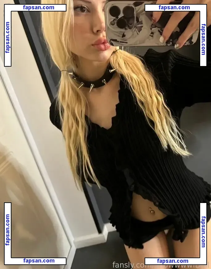 SnowwwwlDoll nude photo #0002 from OnlyFans