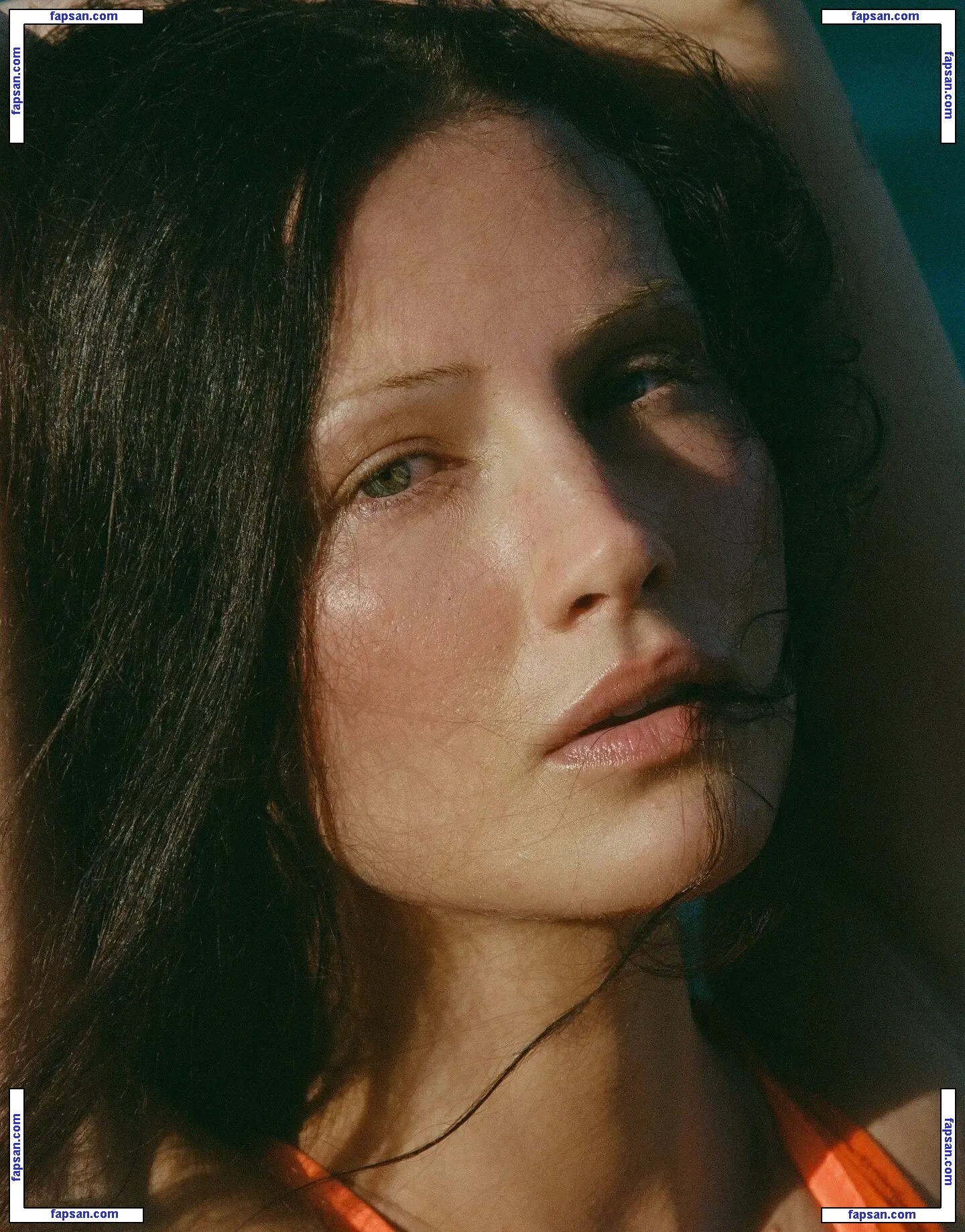 Soap California голая фото #0004 с Онлифанс