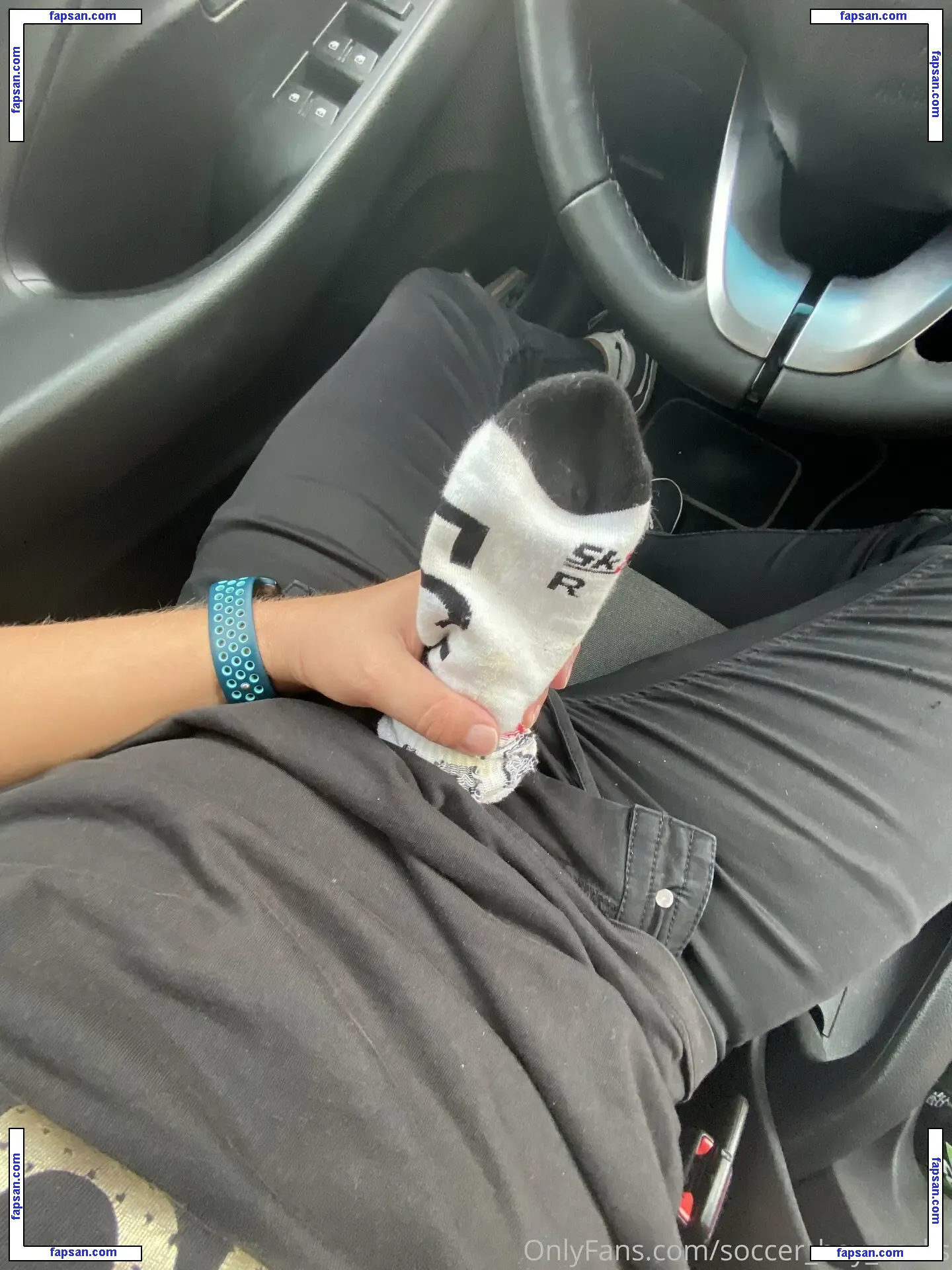 soccer_boy_socks nude photo #0012 from OnlyFans