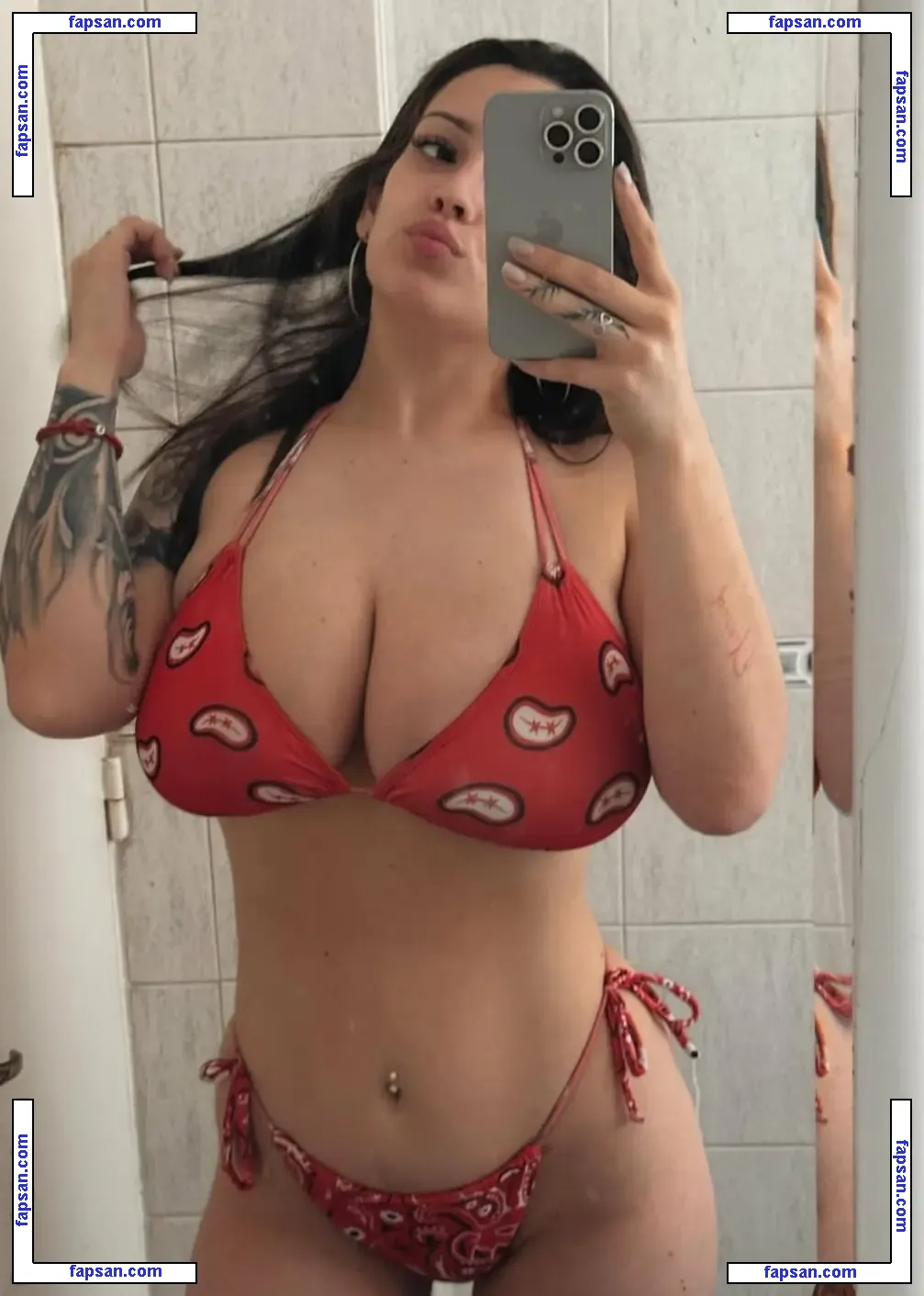 Sofi Bande nude photo #0005 from OnlyFans