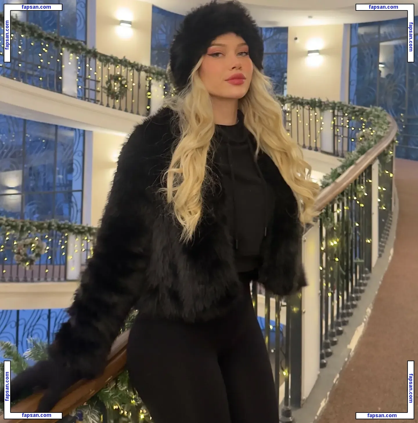 Sofia Arıcan голая фото #0006 с Онлифанс