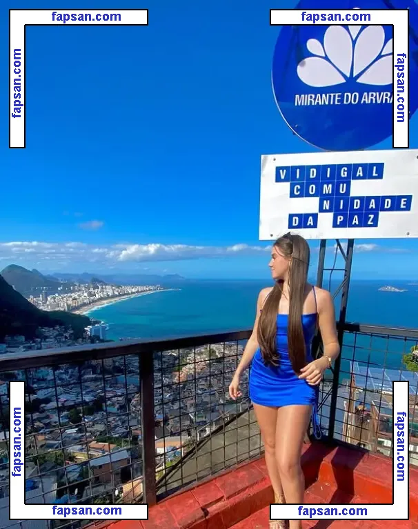 Sofia Cabral голая фото #0001 с Онлифанс