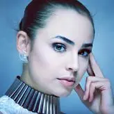 Sofia Carson голая #0202