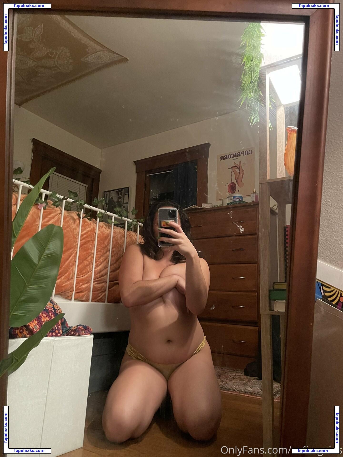 sofia-gains / sofiagains nude photo #0040 from OnlyFans