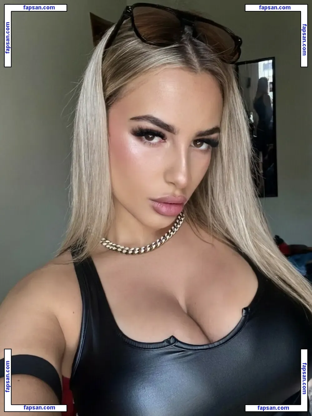 Sofia Iaderosa голая фото #0002 с Онлифанс