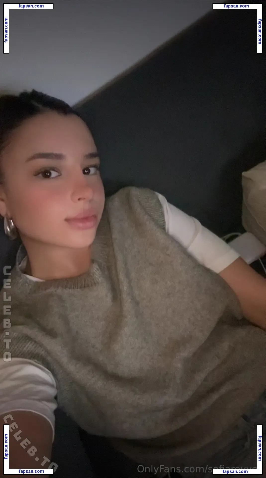 Sofia Reyes голая фото #0018 с Онлифанс