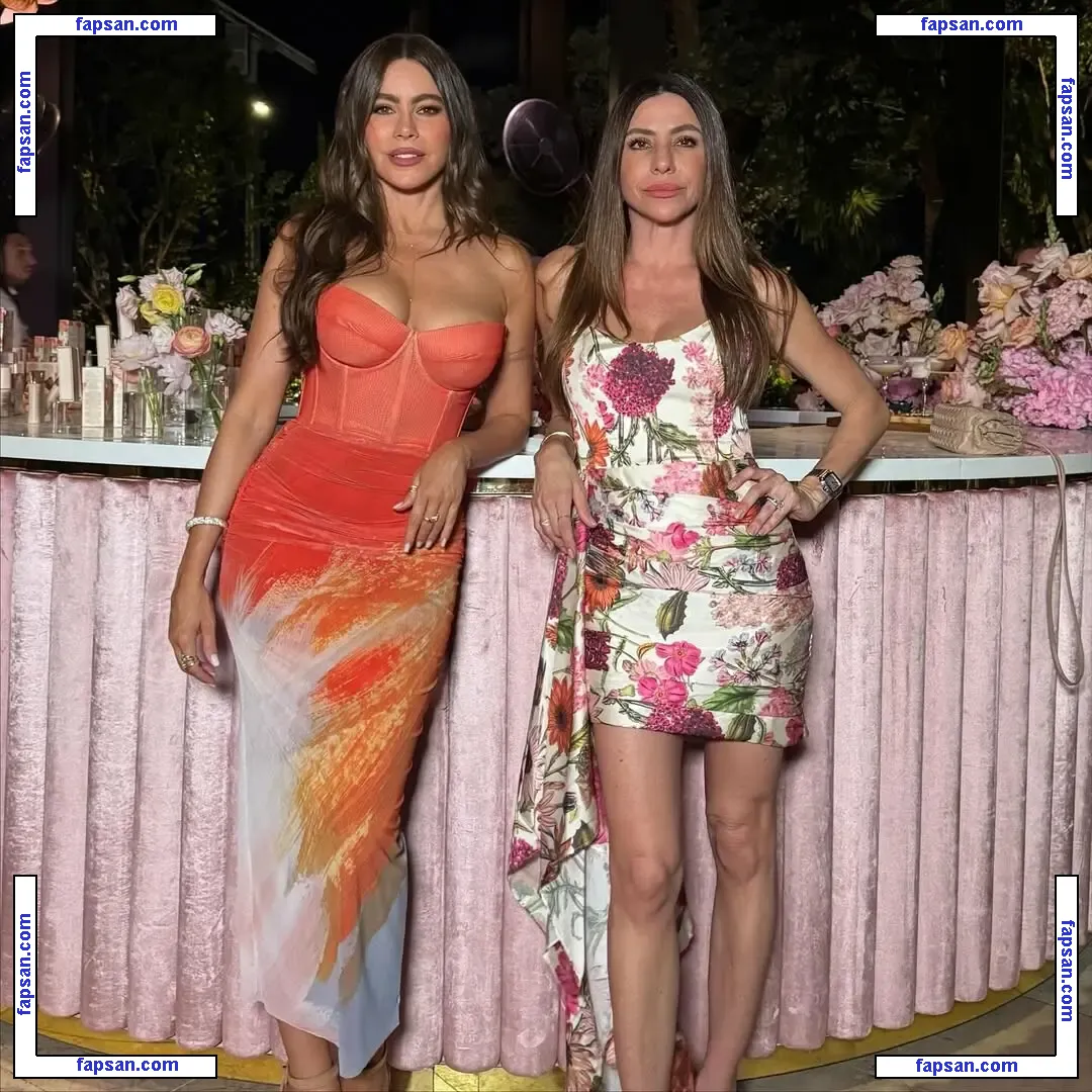 Sofía Vergara nude photo #3384 from OnlyFans