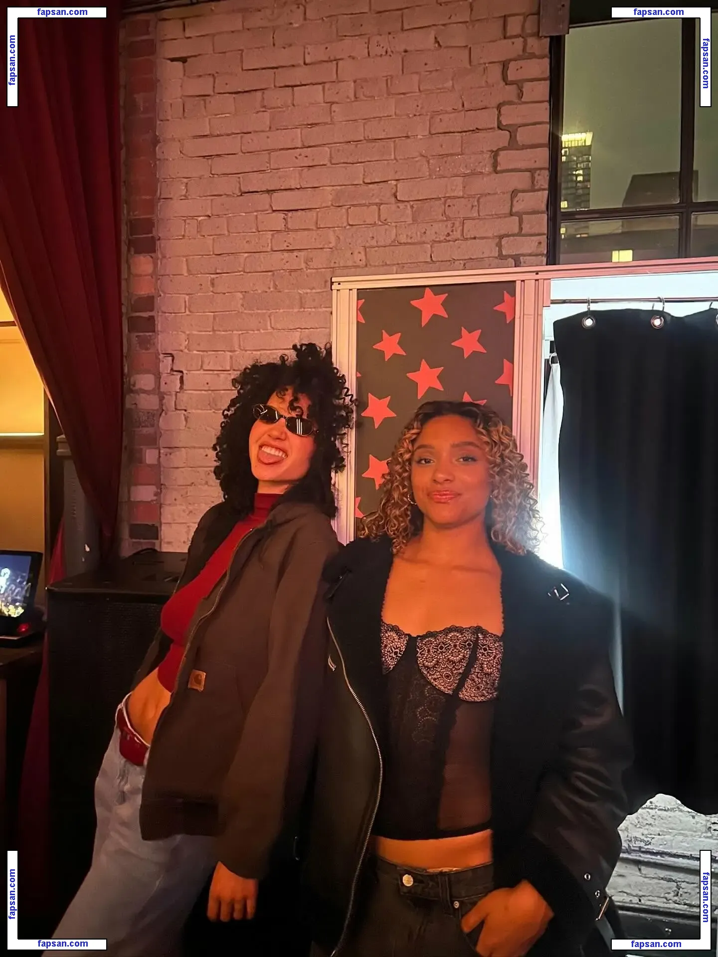 Sofia Wylie голая фото #0045 с Онлифанс