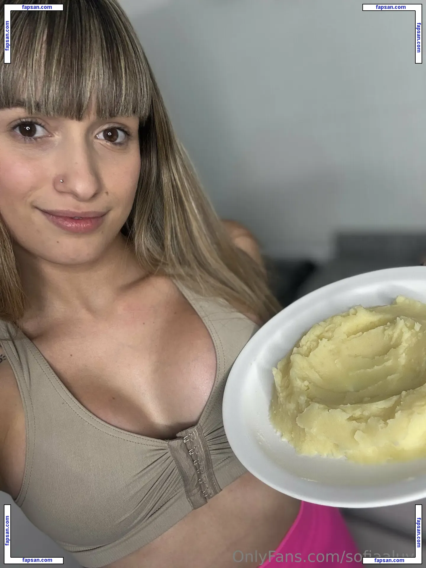 sofialulu1of nude photo #0022 from OnlyFans