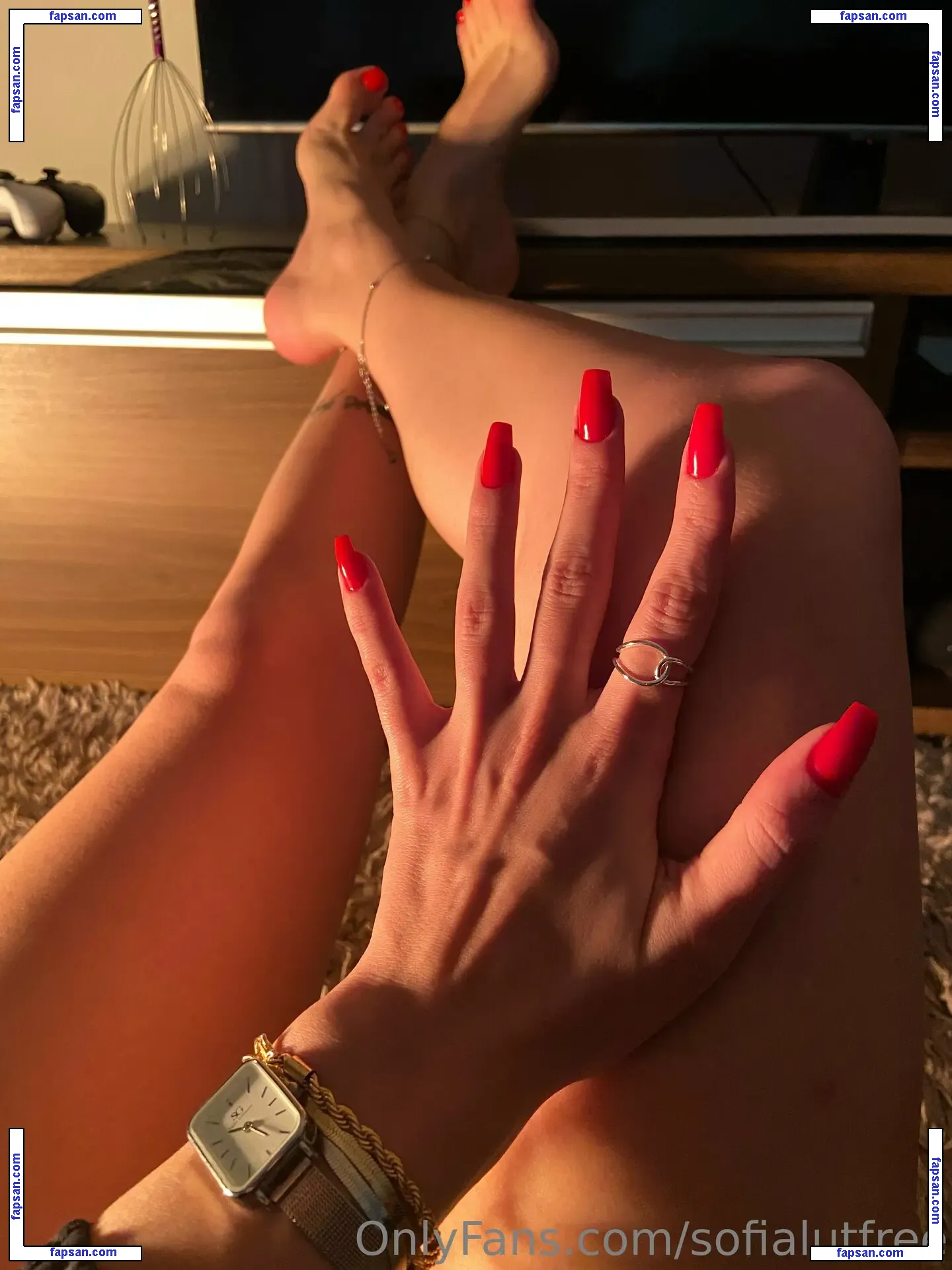 sofialutfree nude photo #0046 from OnlyFans